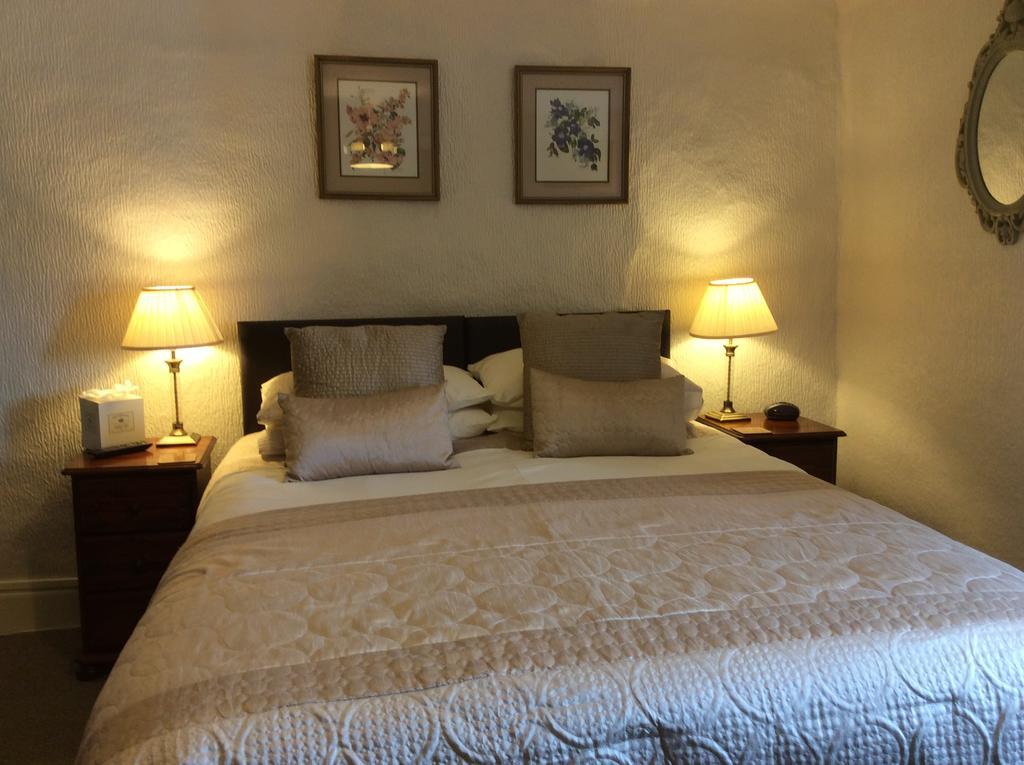 Crosslands Farm Hotel เคนดัล ภายนอก รูปภาพ