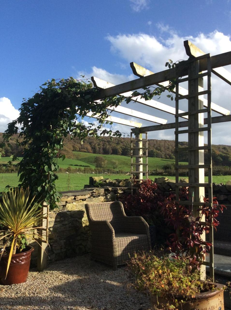 Crosslands Farm Hotel เคนดัล ภายนอก รูปภาพ